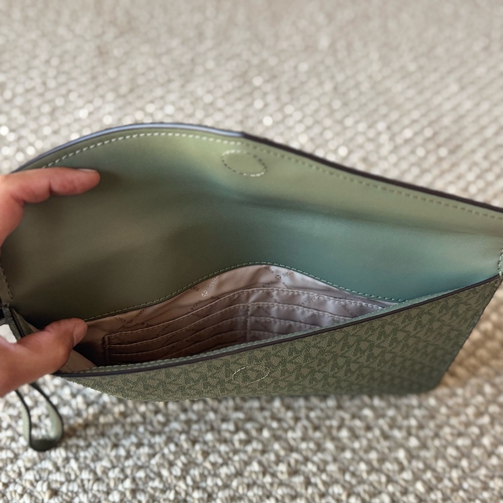 Michael Kors Green Envelope Wristlet - Picture 3 of 4